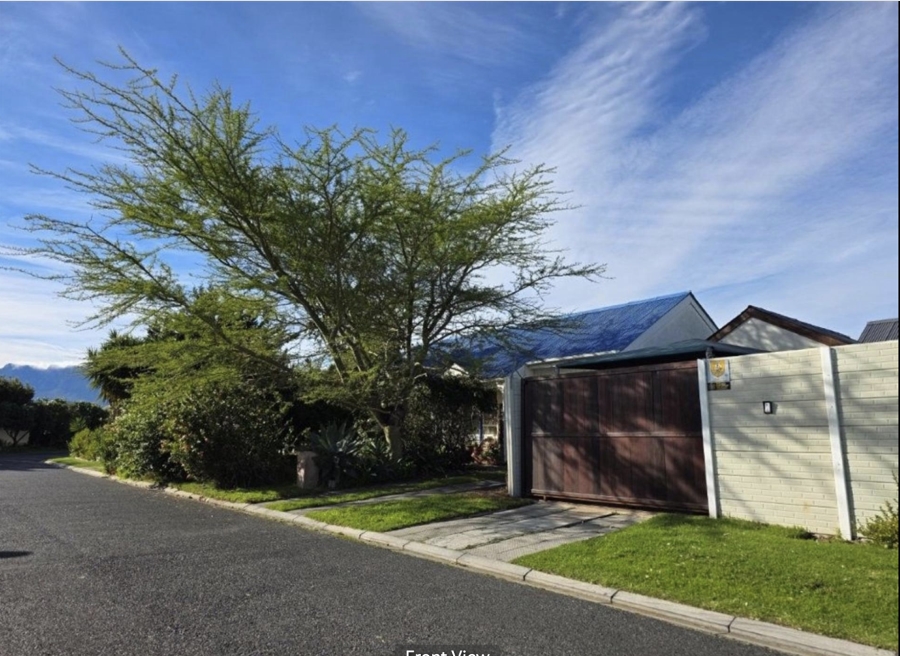 3 Bedroom Property for Sale in Twin Palms Western Cape